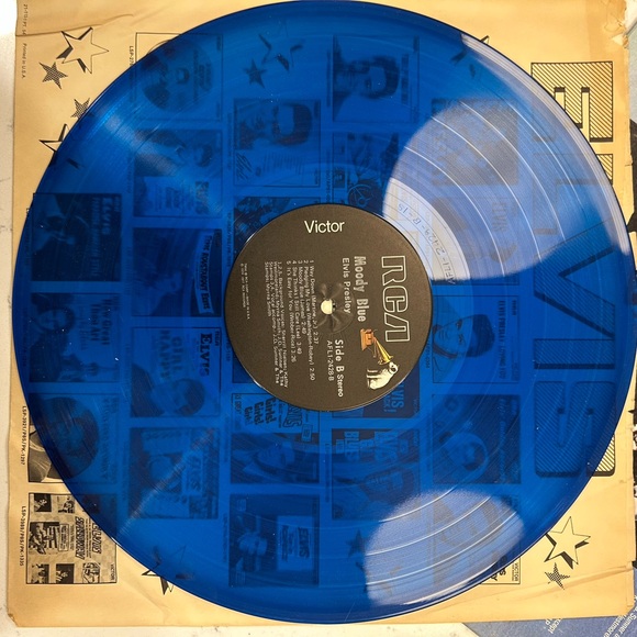 Elvis Presley Moody Blue vinyl record. 💿 - Picture 8 of 8